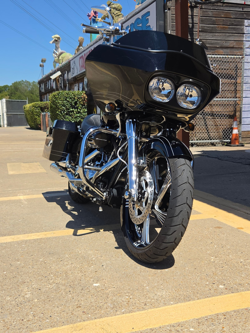 Road Glide® Custom