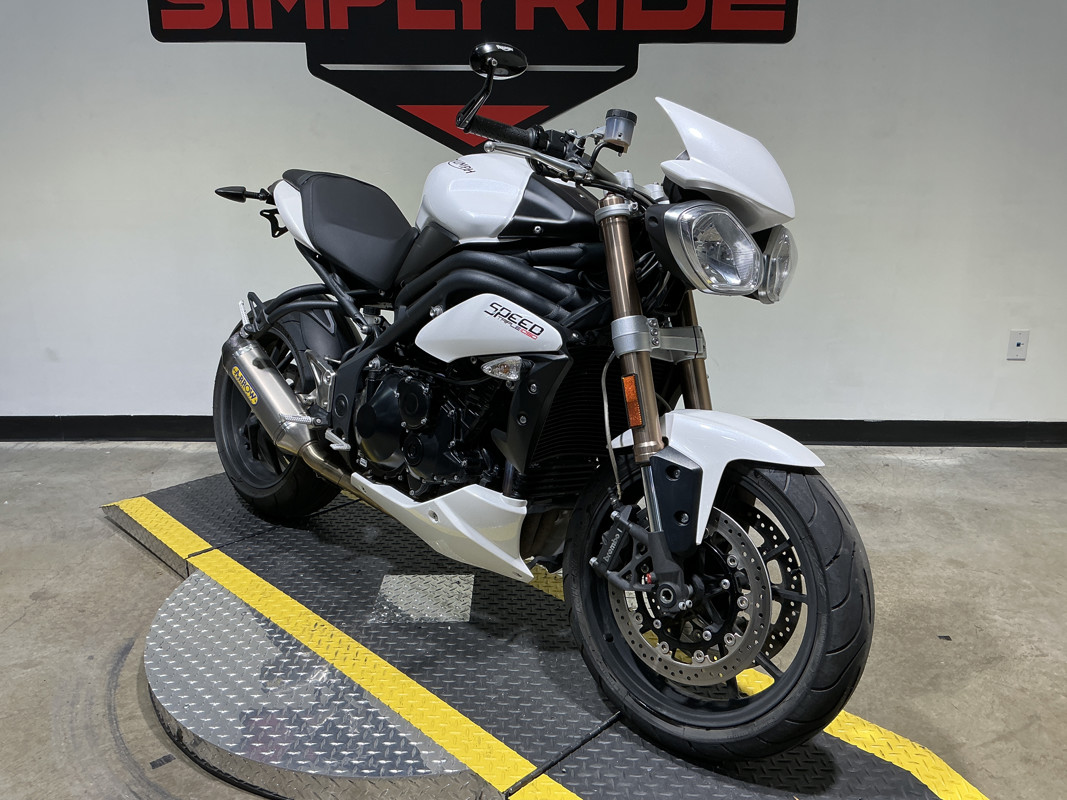 Speed Triple