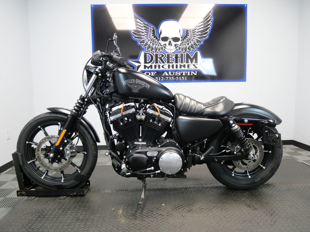 Sportster® Iron 883®