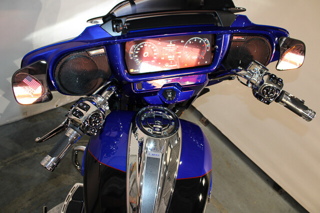 CVO® Street Glide®