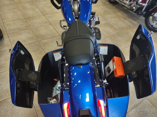 Road Glide®
