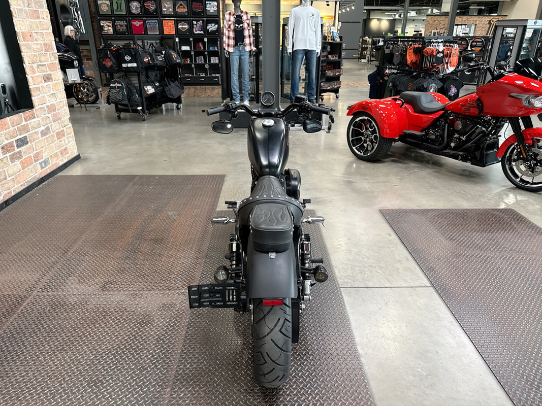 Sportster® Iron 883®