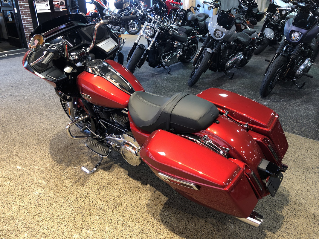 Road Glide®