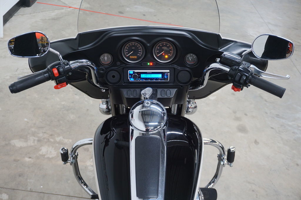 Electra Glide Police
