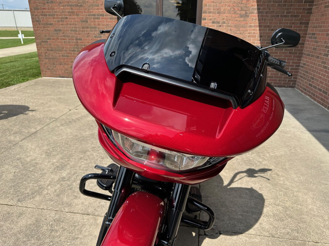 Road Glide®