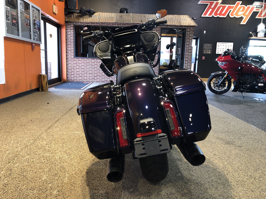 Road Glide®