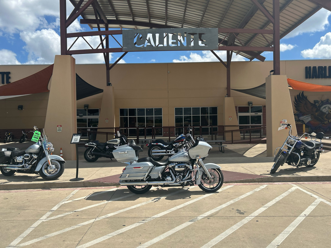 Road Glide®