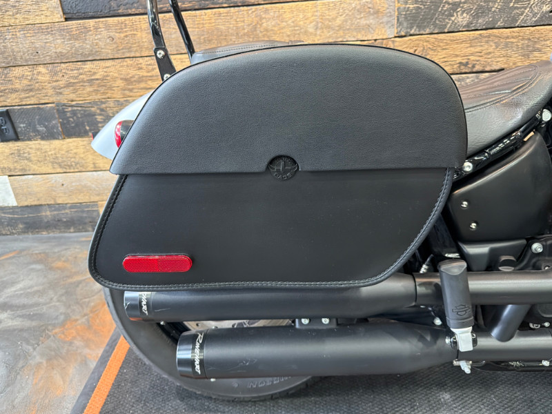 Street Bob®