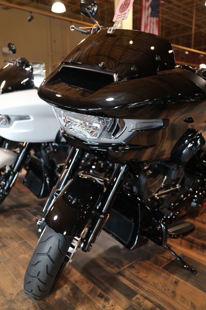 Road Glide®