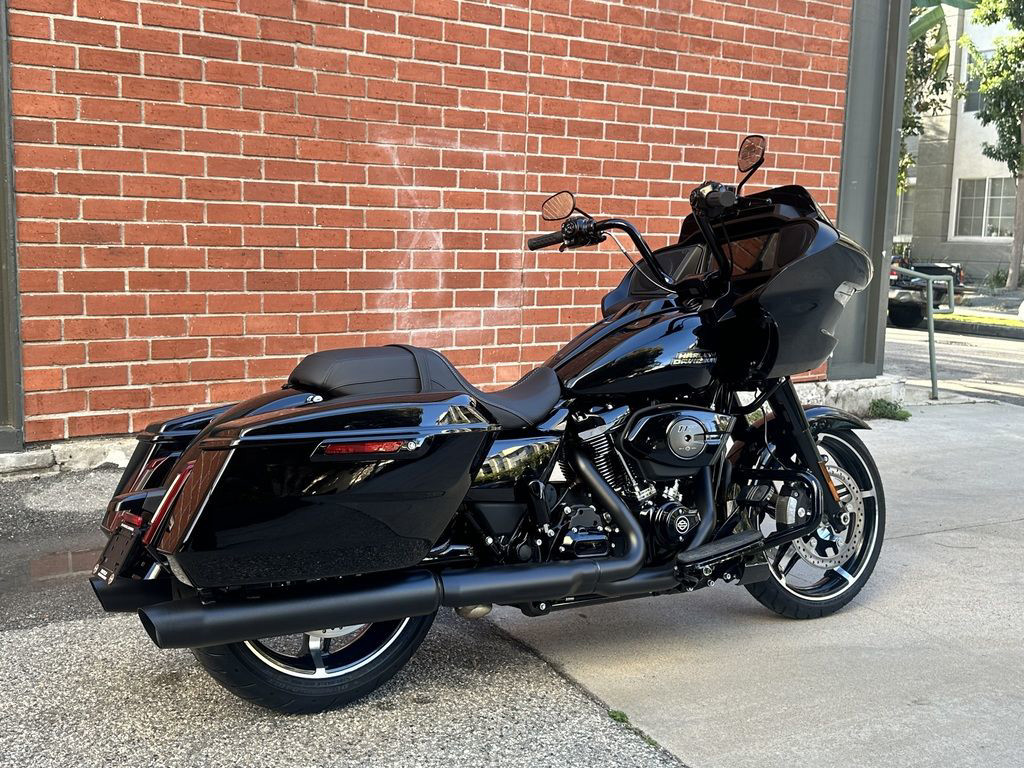 Road Glide®