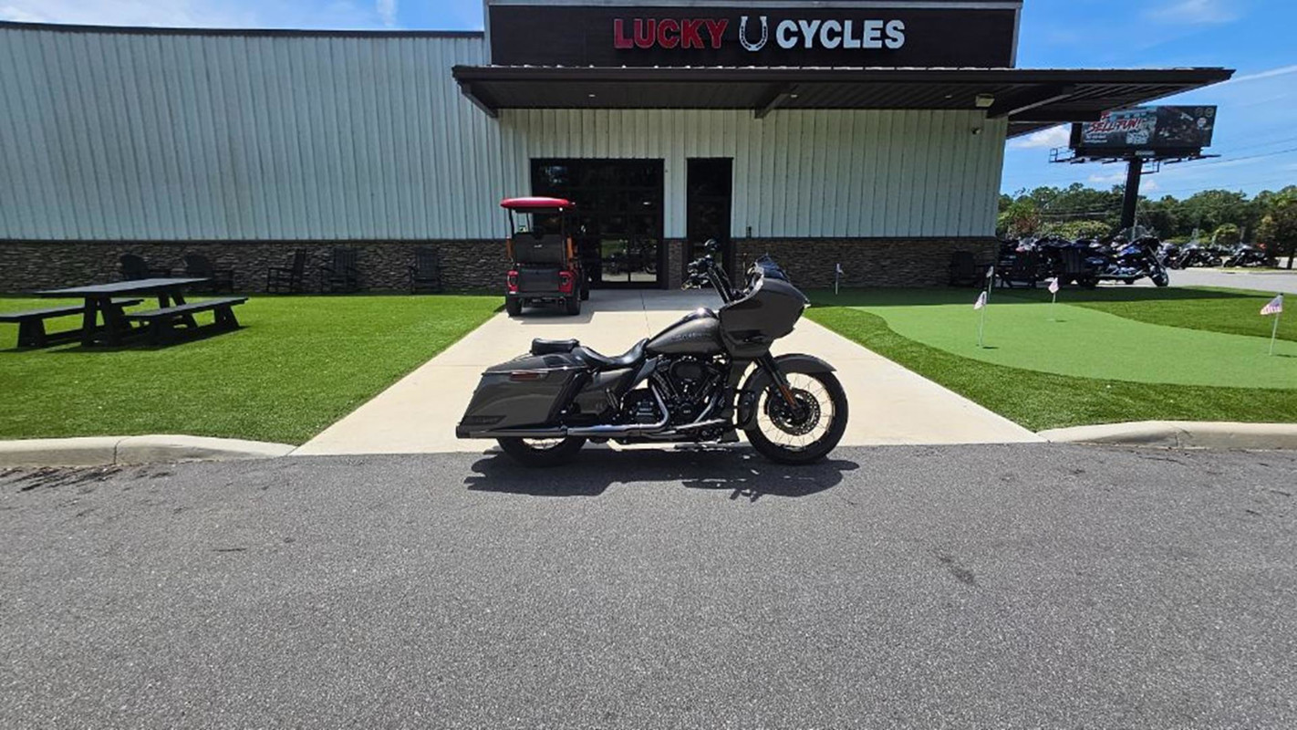 CVO® Road Glide®
