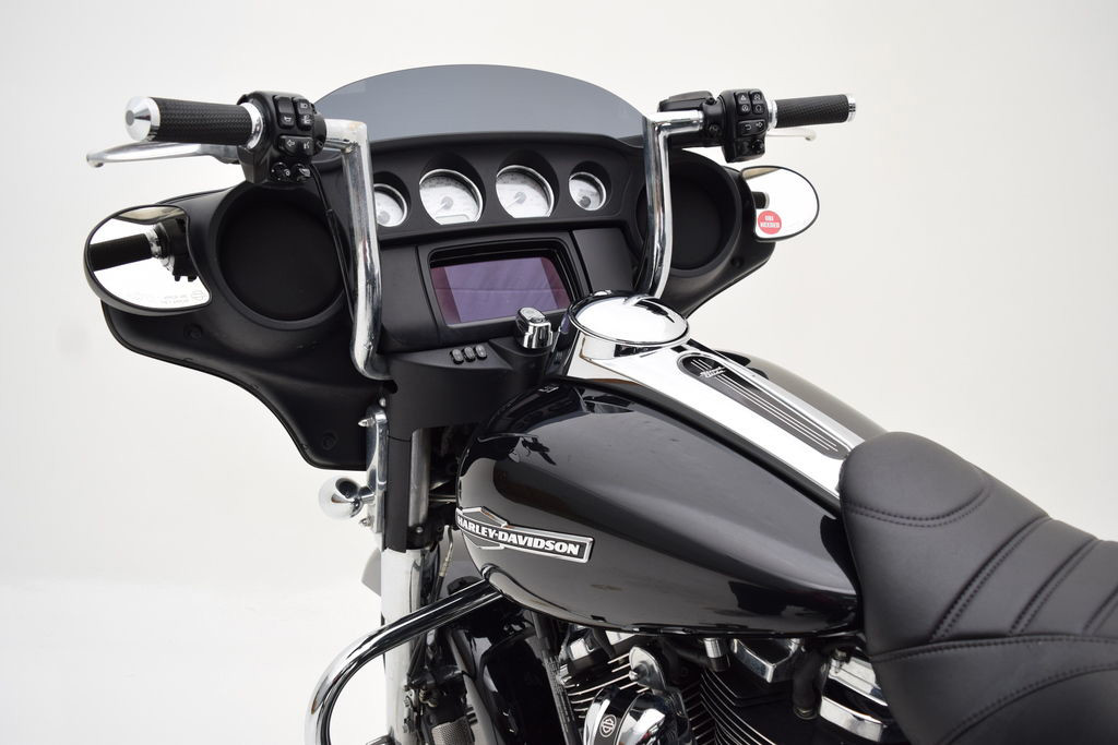 Street Glide®