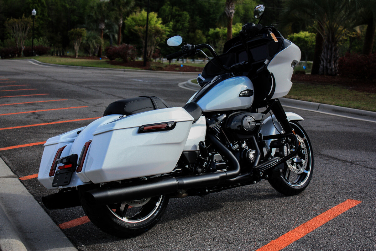 Road Glide®