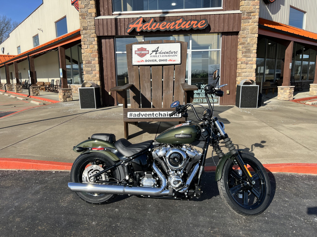 Street Bob®