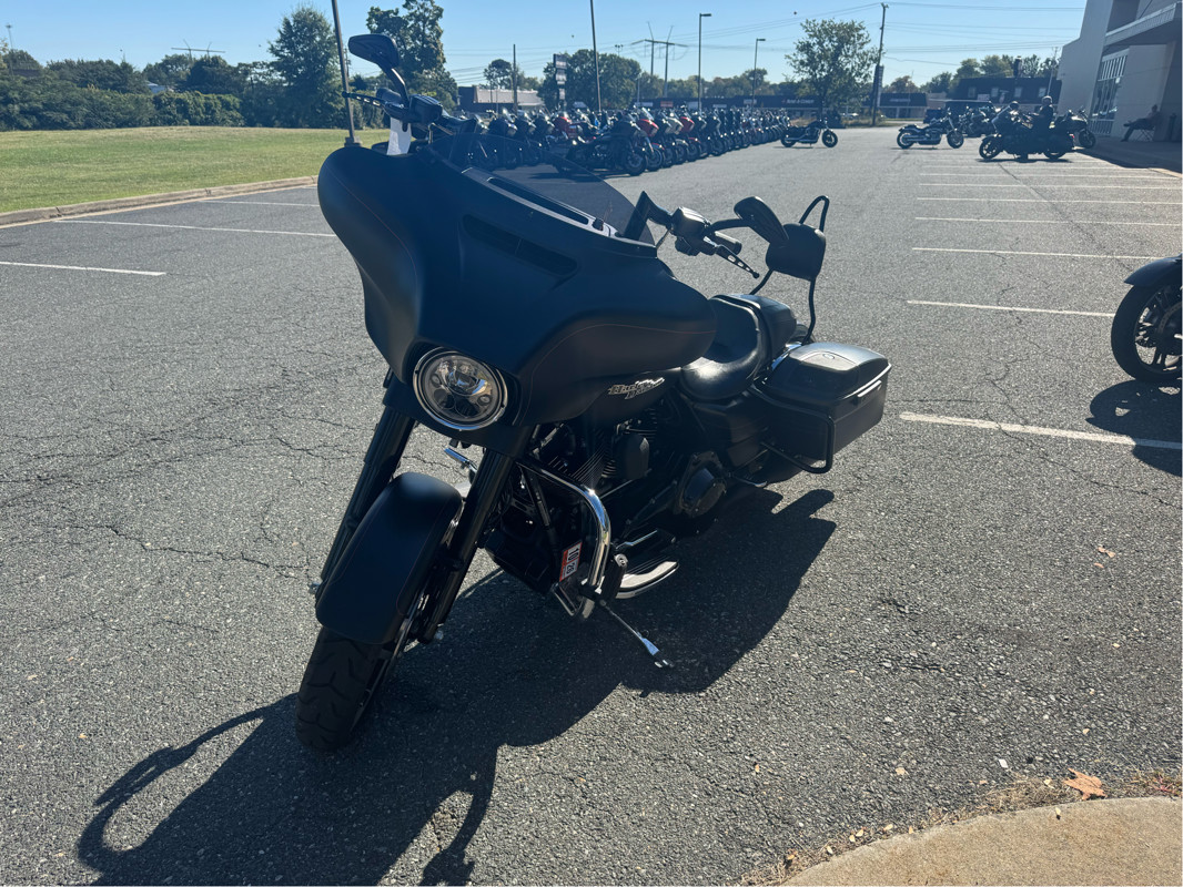 Street Glide® Special