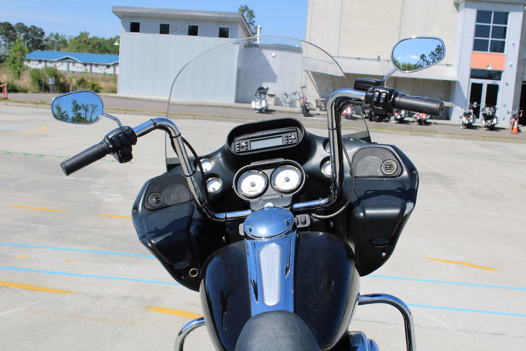 Road Glide® Custom
