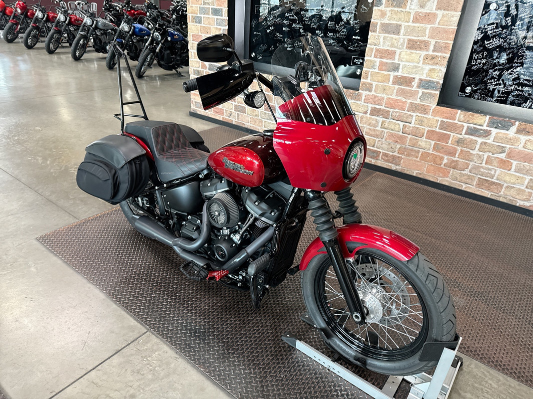 Softail® Street Bob®