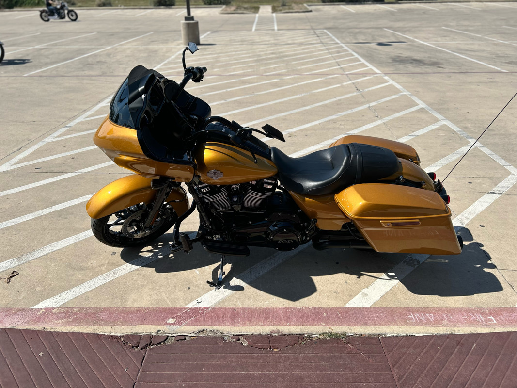 Road Glide® Special
