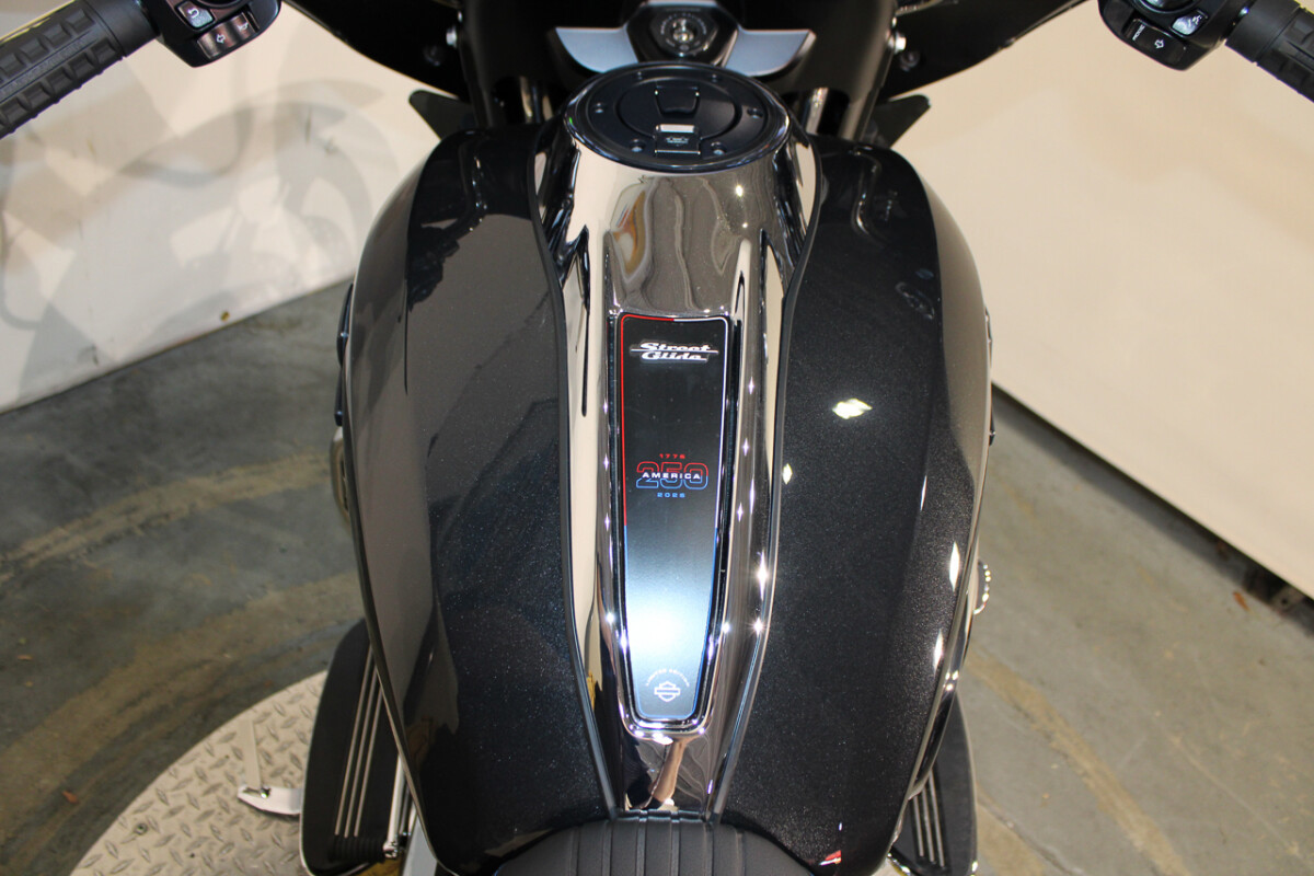 Street Glide®