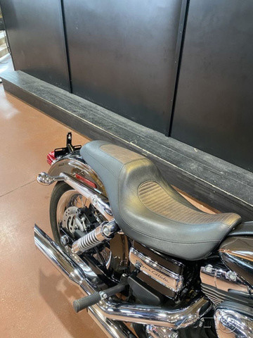 Dyna® Super Glide® Custom