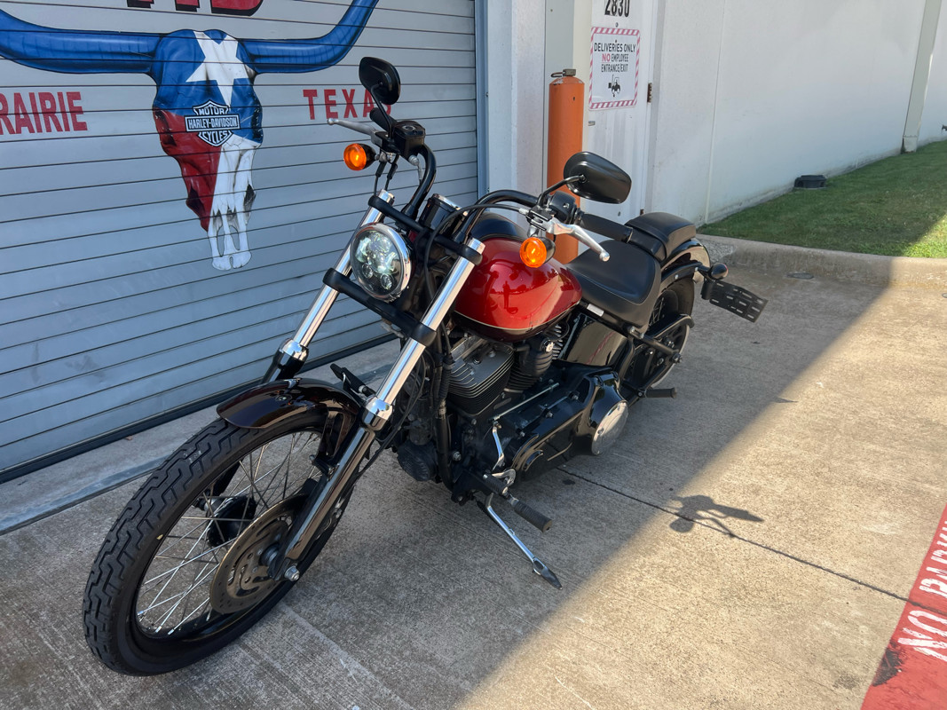 Softail® Blackline®