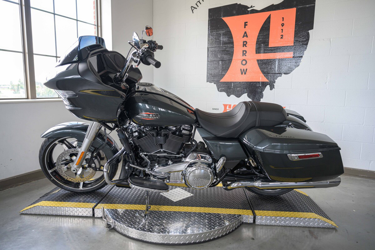 Road Glide®