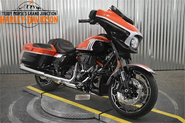 CVO® Street Glide®