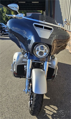 CVO® Street Glide®