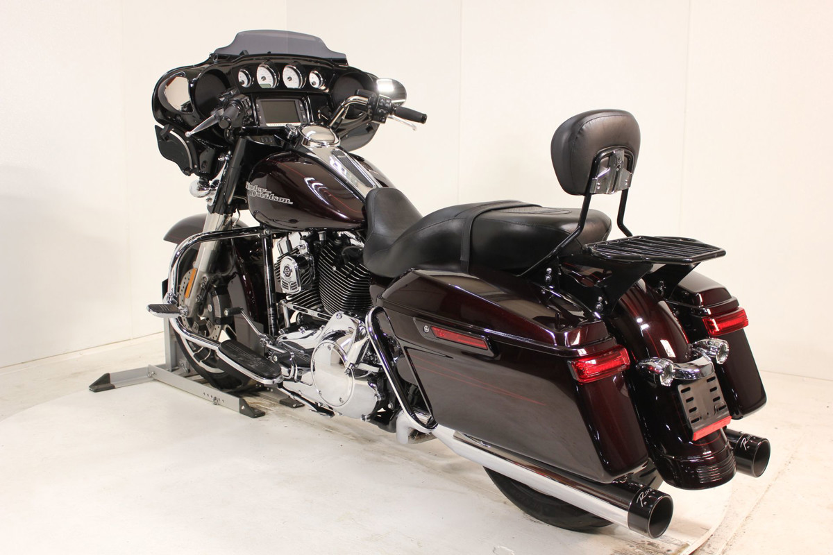 Street Glide® Special