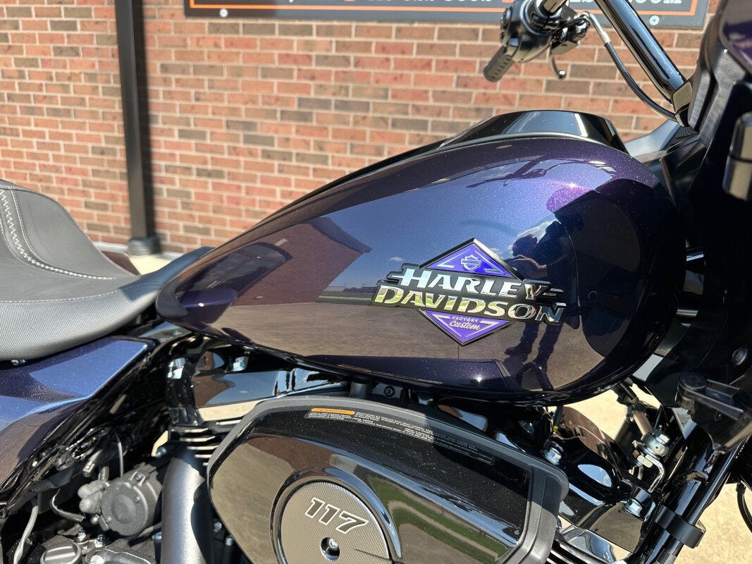 Road Glide®