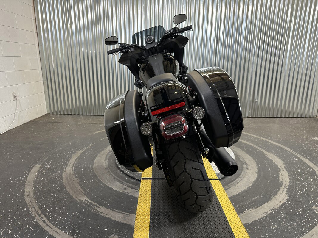 Low Rider® ST