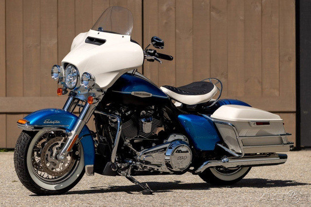 Electra Glide® Revival