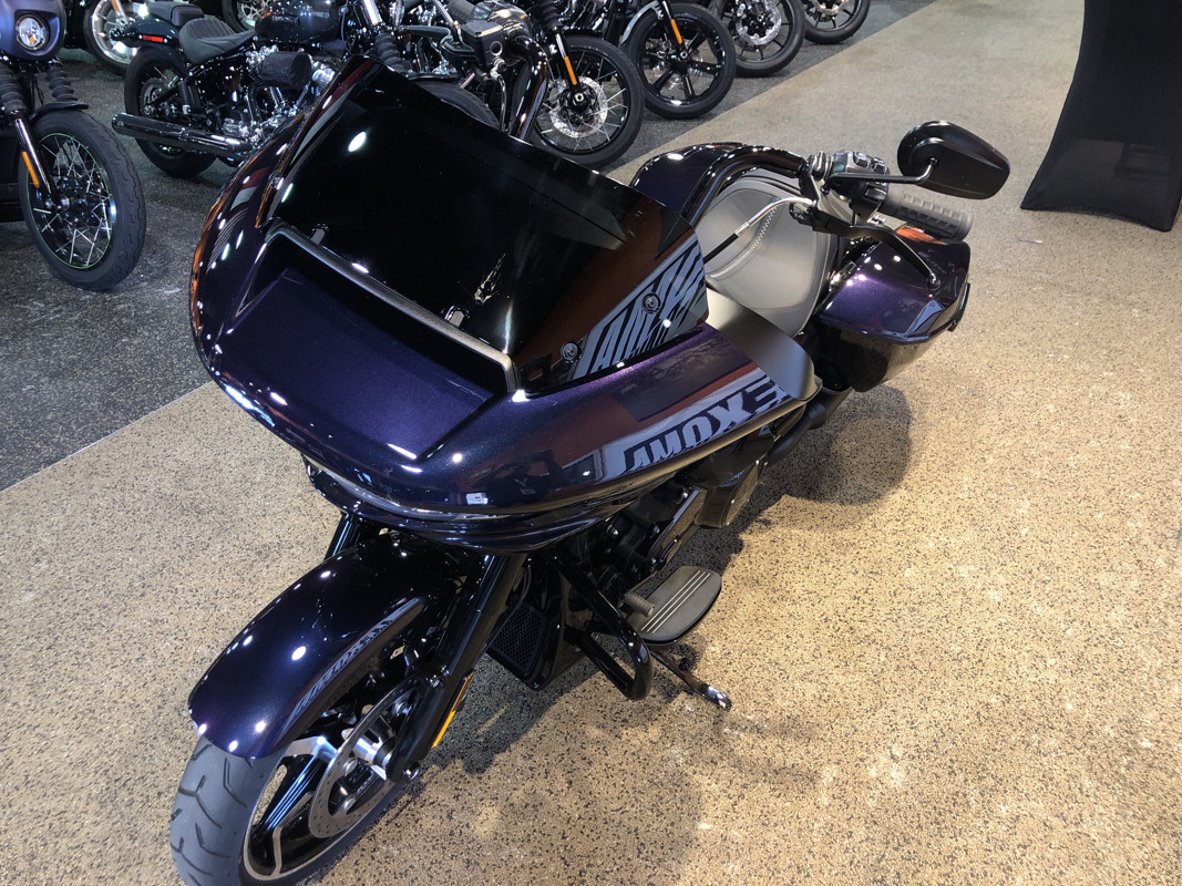 Road Glide®