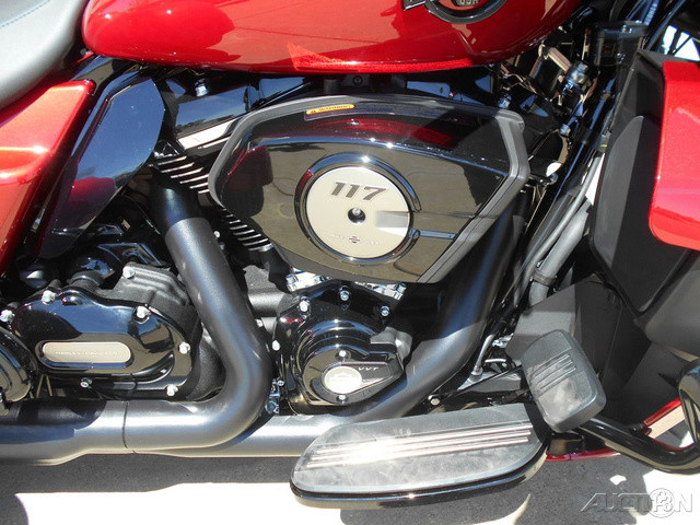 Street Glide® 3 Limited
