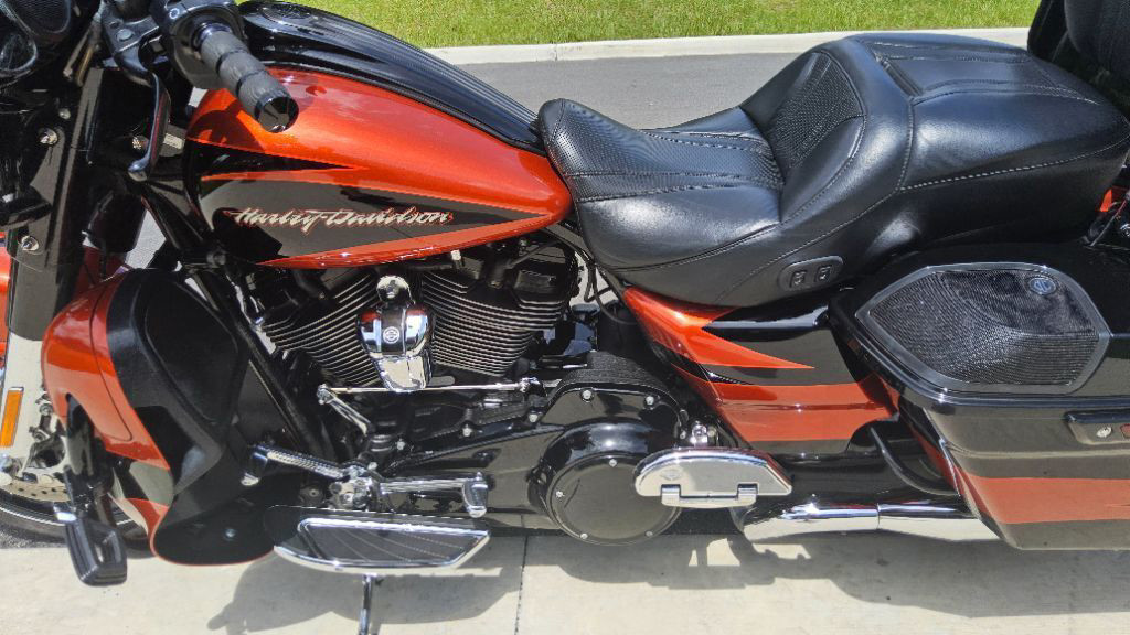 CVO® Street Glide®
