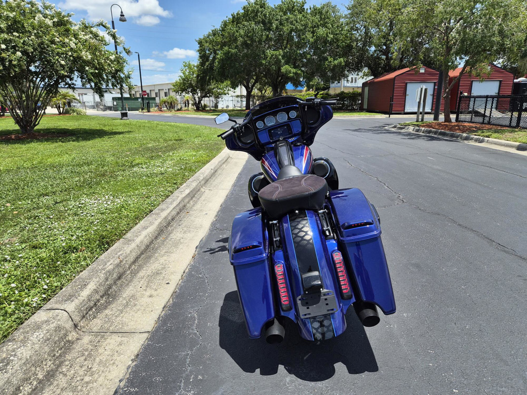 Street Glide® Special