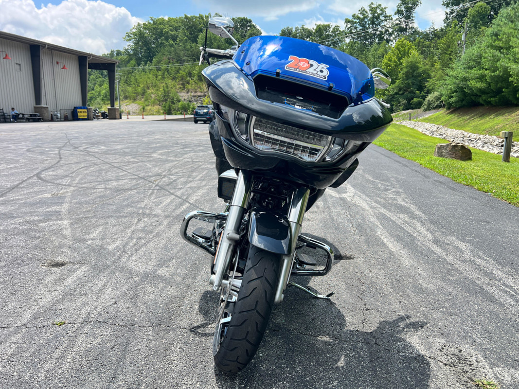 Road Glide®