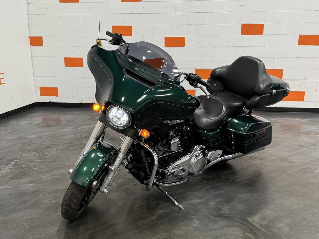 Street Glide® Special