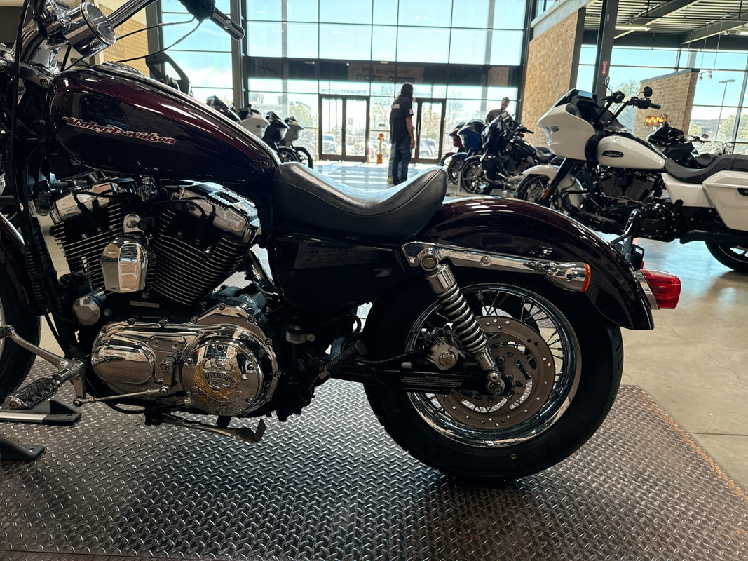 Sportster® 1200 Custom