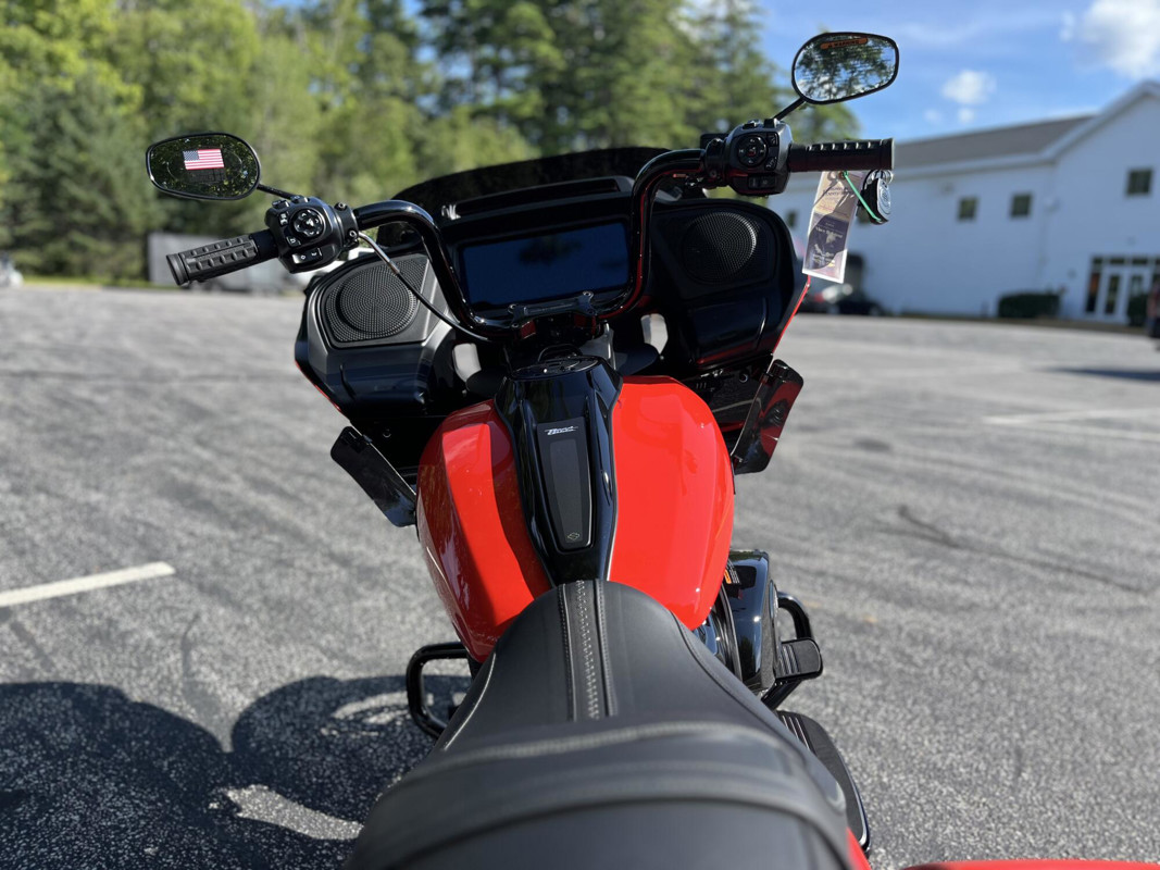 Road Glide®