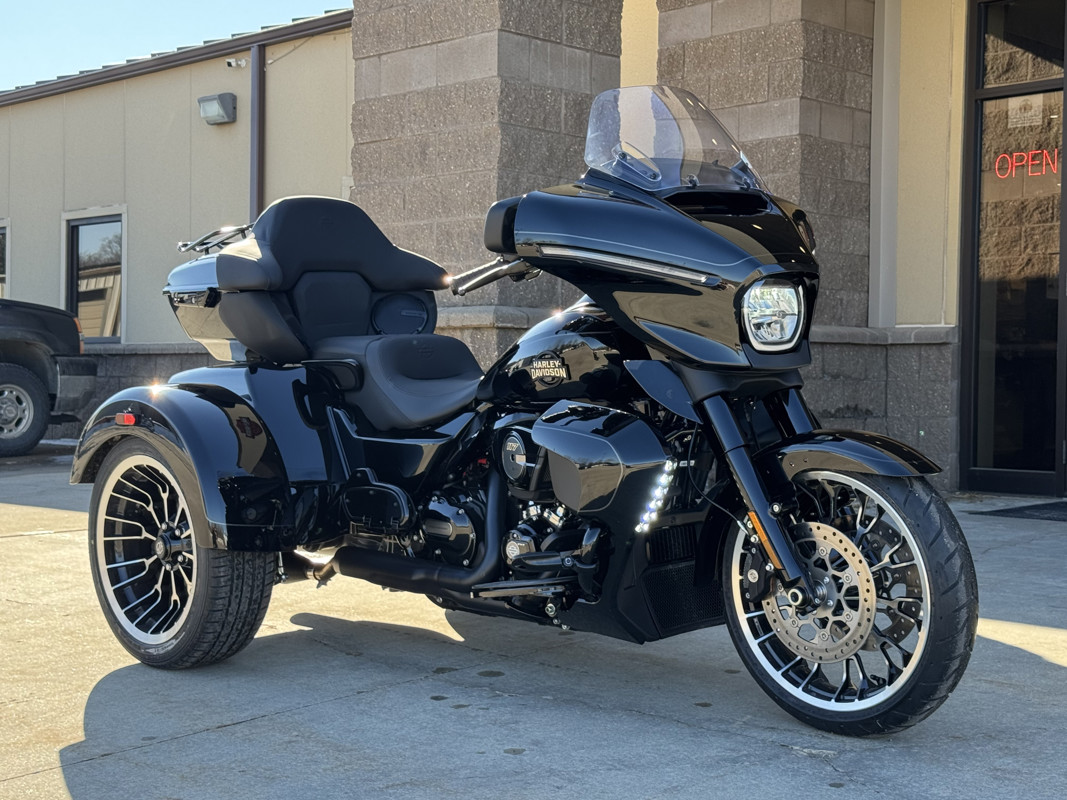 Street Glide® 3 Limited