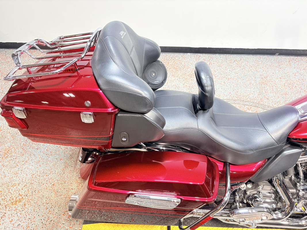 CVO™ Road Glide® Ultra