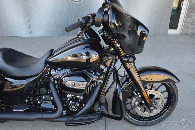 Street Glide® Special