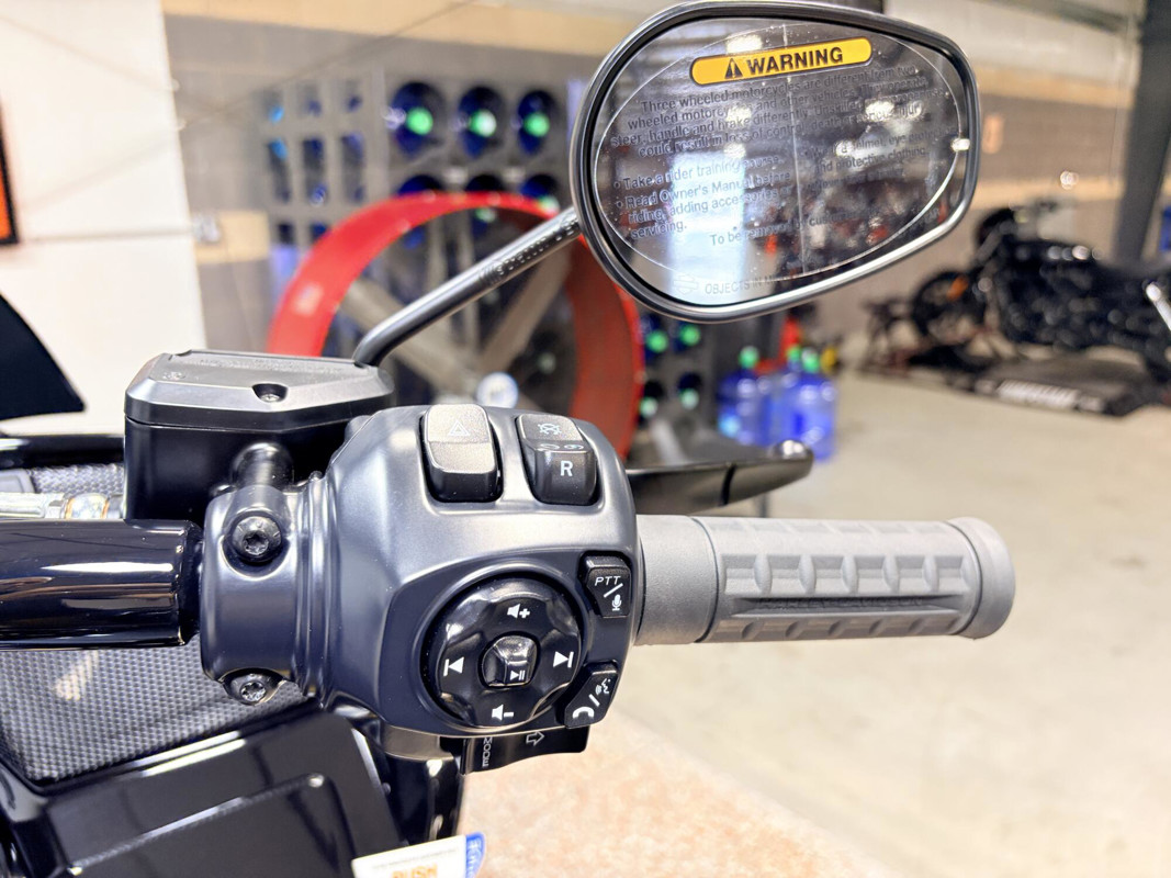 Road Glide® 3