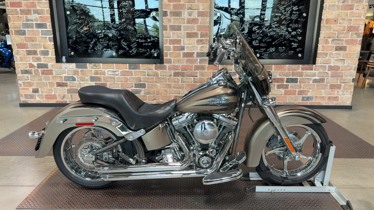 CVO® Softail® Convertible