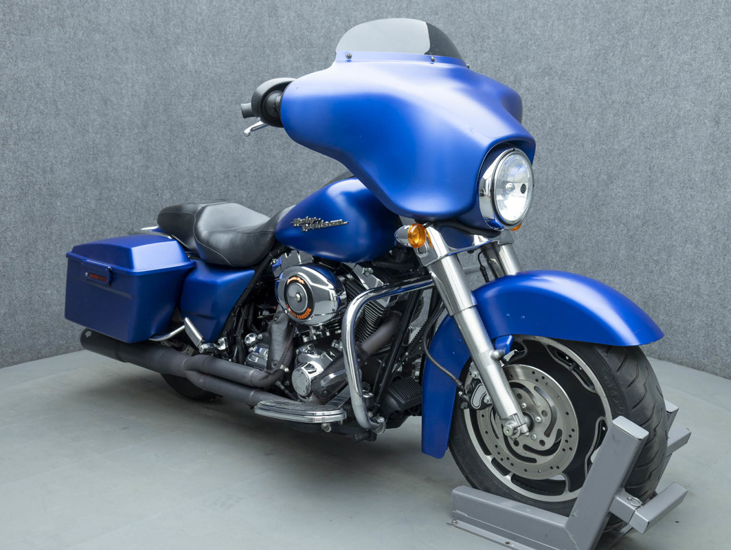 Street Glide®
