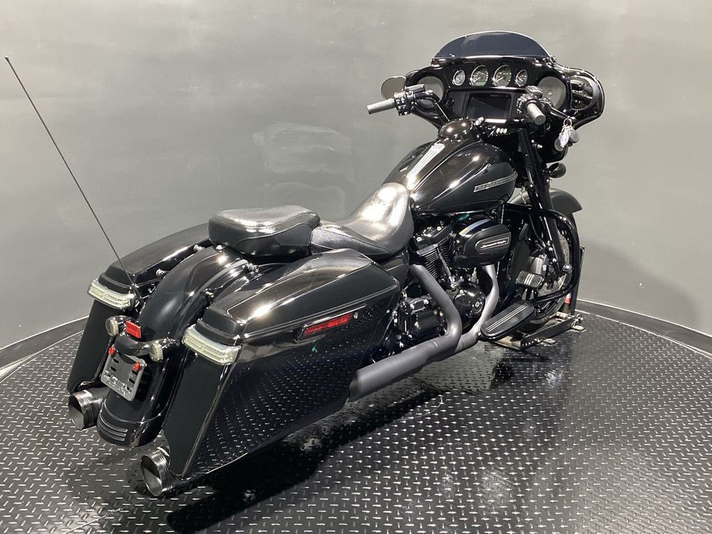 Street Glide® Special