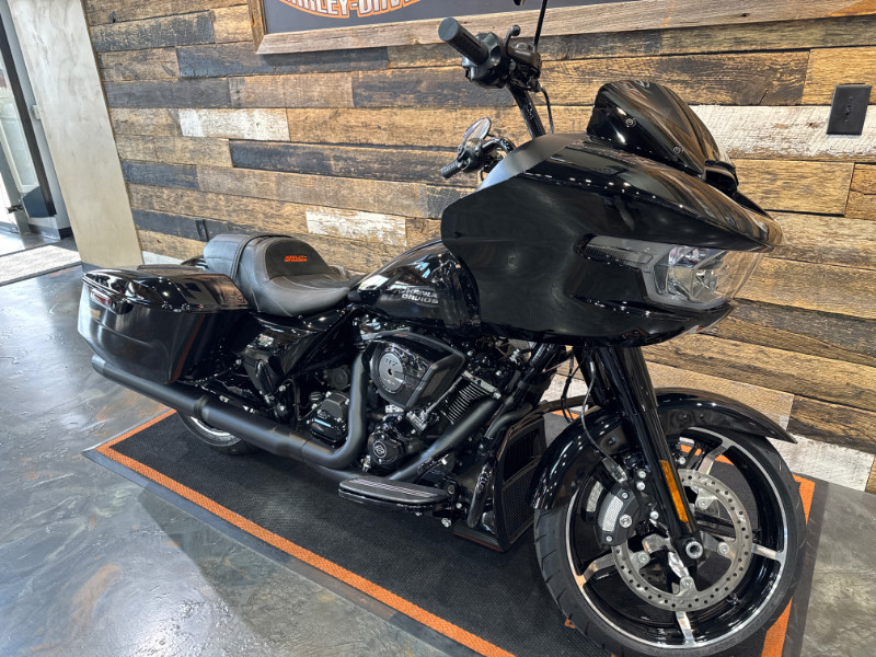 Road Glide®