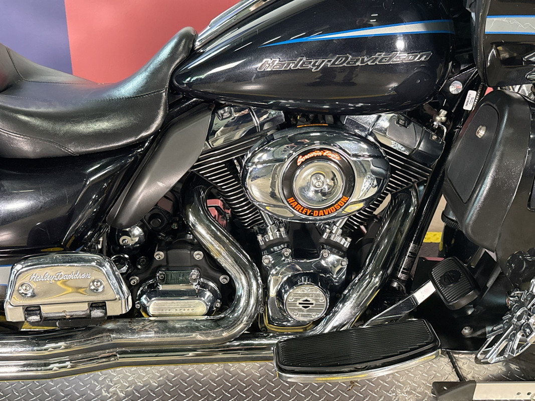 Road Glide® Ultra