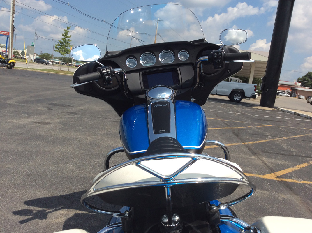 Electra Glide® Revival